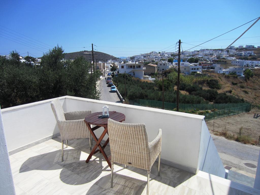 Katerina Apartments Τριοβάσαλος Εξωτερικό φωτογραφία