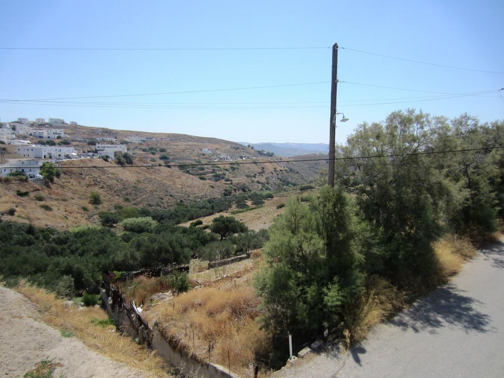 Katerina Apartments Τριοβάσαλος Εξωτερικό φωτογραφία